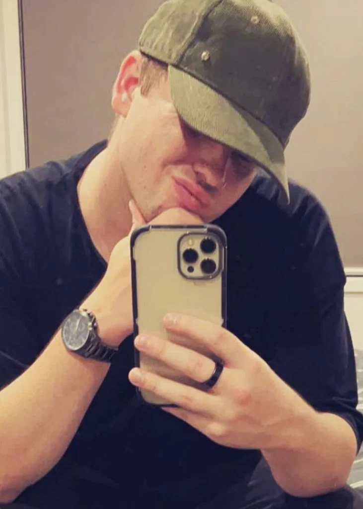Joel Staxx's avatar
