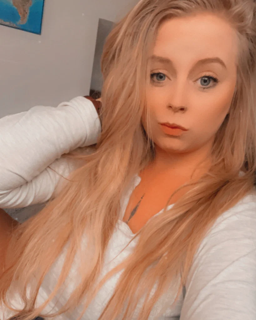 Miss Marie 406's avatar
