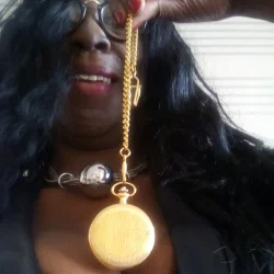 Queen Cleopatra's avatar