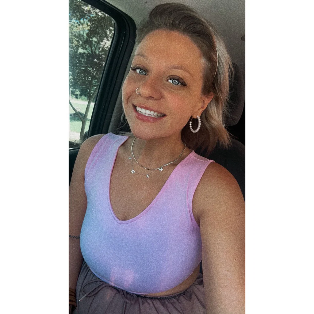 🩷 Hot Mess Jess 🩷