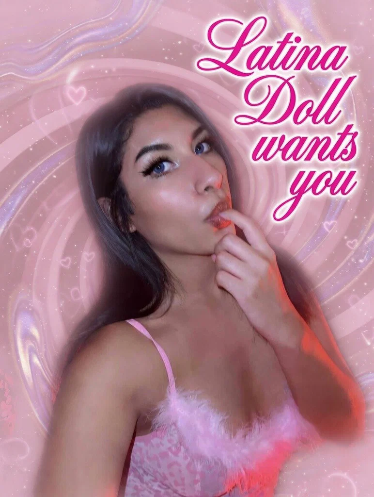 ✨DM ME✨ VC/CUSTOMS🩷