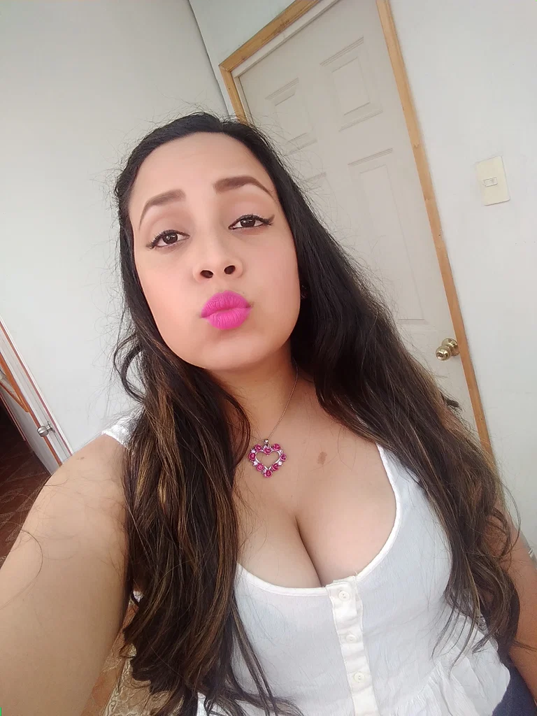 Estrellita's avatar