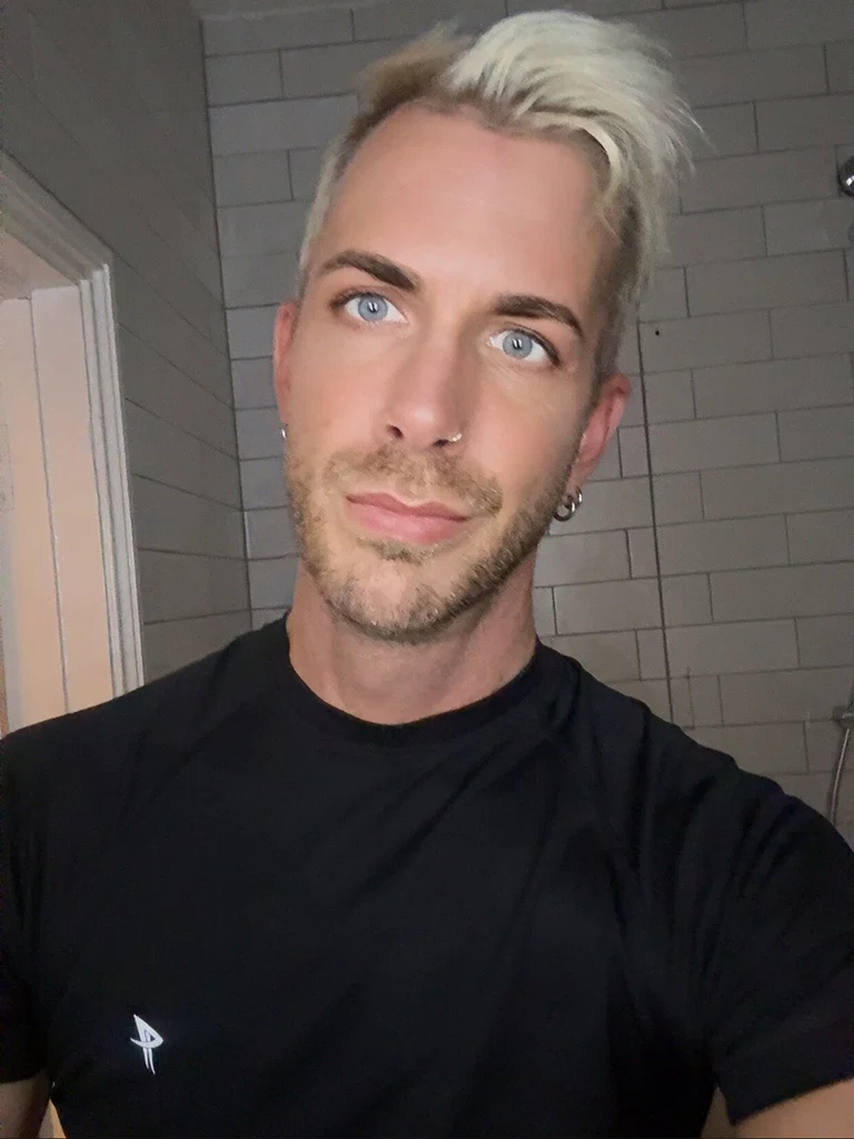 Xtopher's avatar