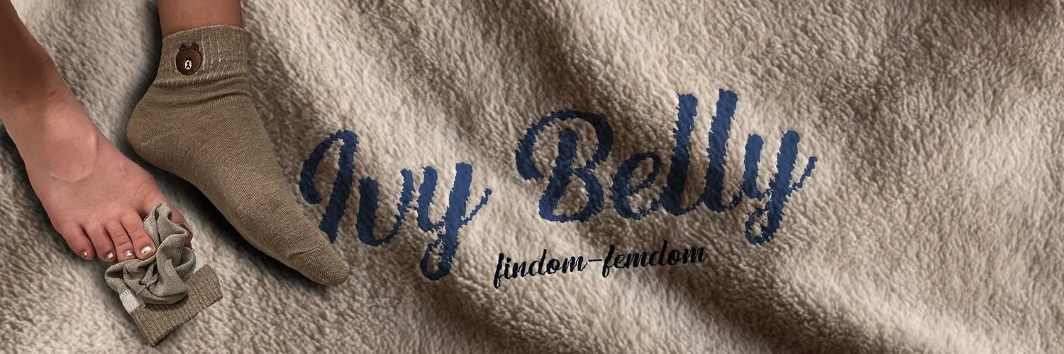Yvi Belly ☀️ Socks and Feet Model profile banner