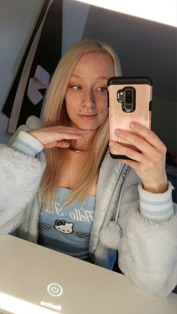 Elle Kitty FREE's avatar