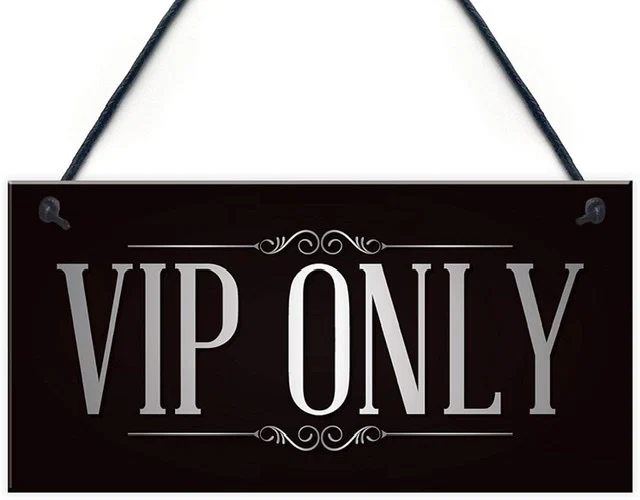 Scarlet Top 19% profile banner
