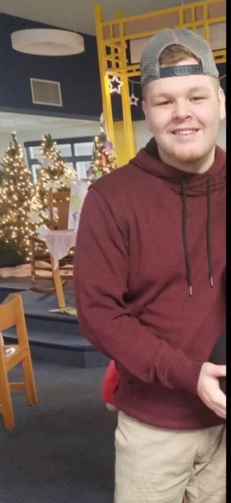 Zachary's avatar