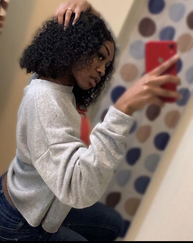 Nini 💦's avatar