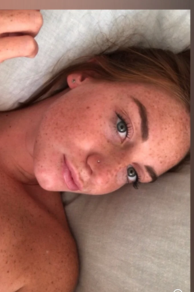 Emmy Rose 🌹's avatar