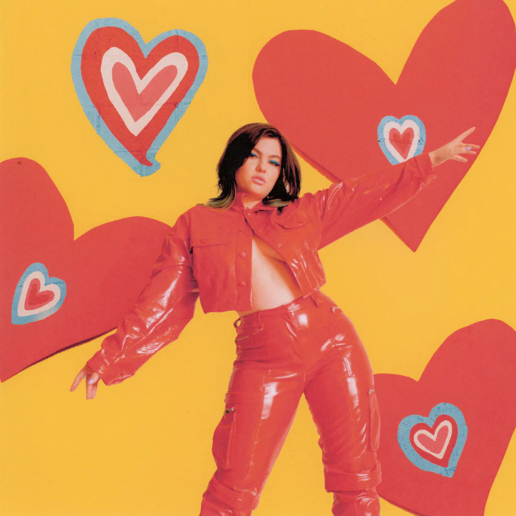 Phoebe Ryan's avatar