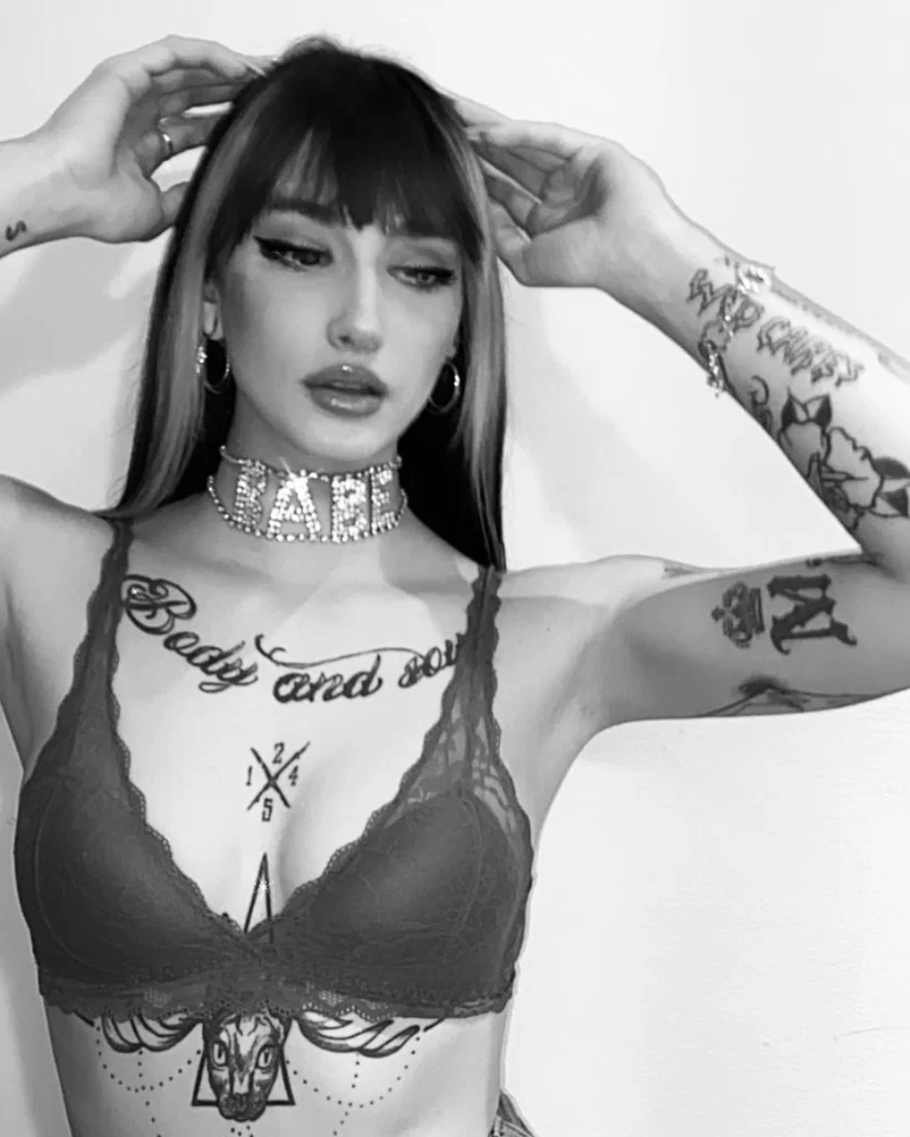 LAIDY LAIXX's avatar