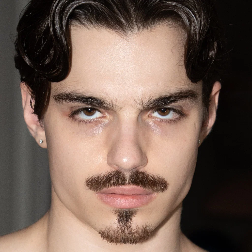 Silas Vow's avatar