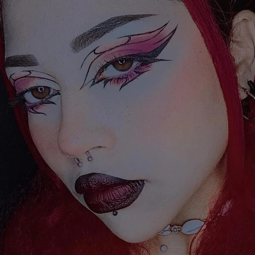ValBlackmore 🍑💦's avatar