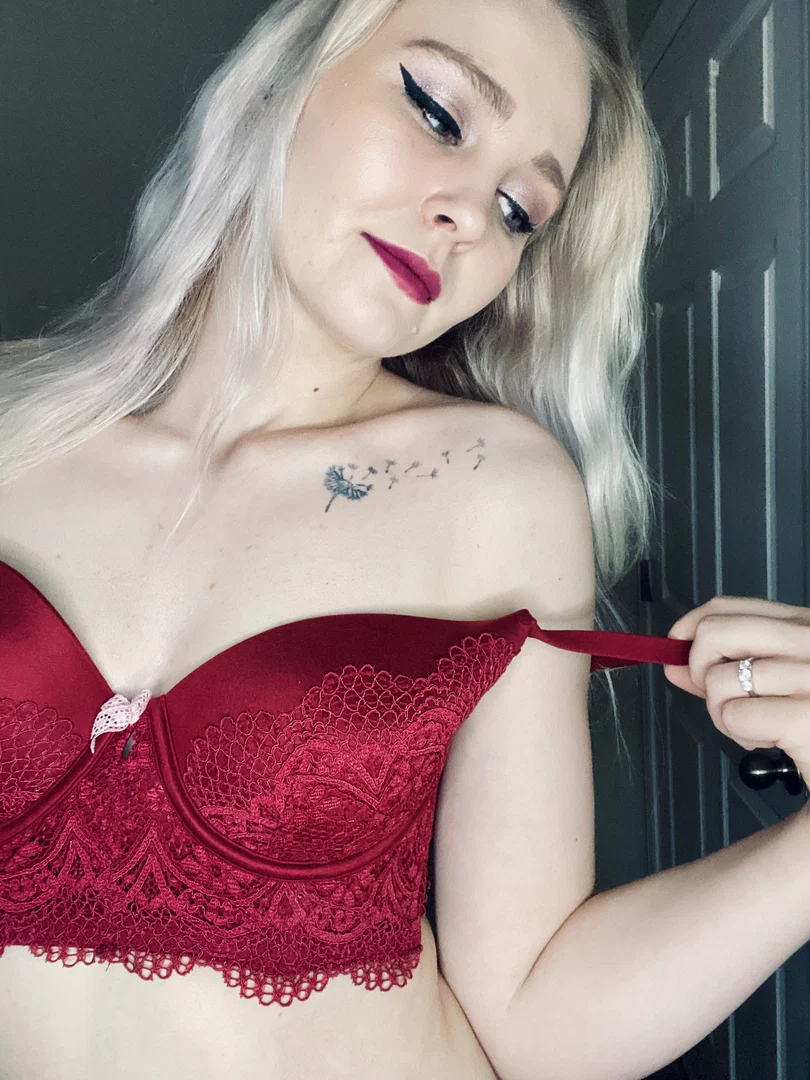 Scarlett Diamond profile banner