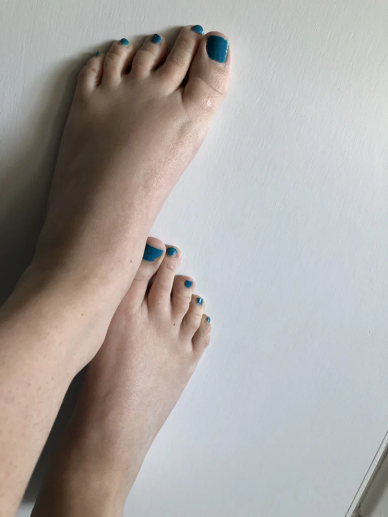 Anonymousfeet