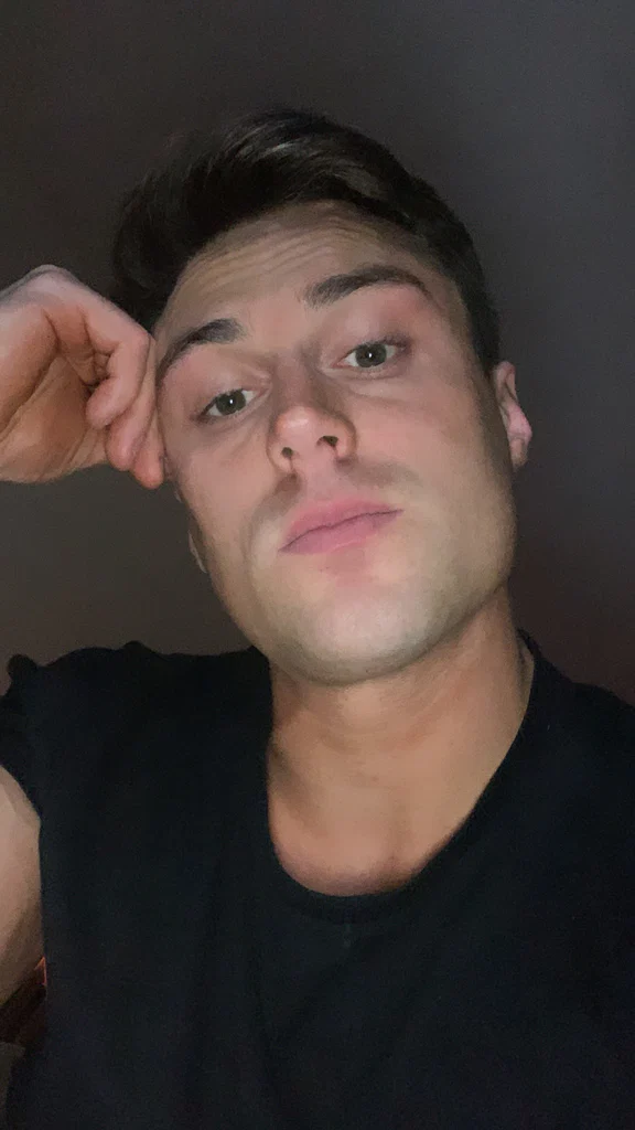 Damien's avatar