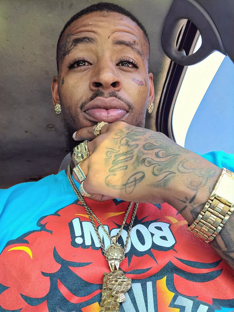 FreakyCapone