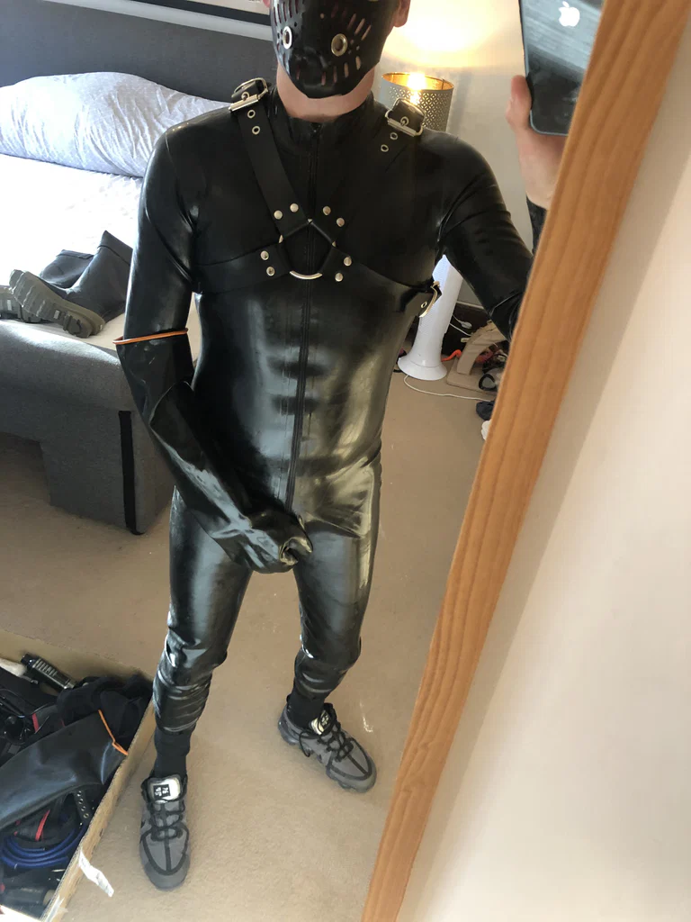 KinkTimes's avatar