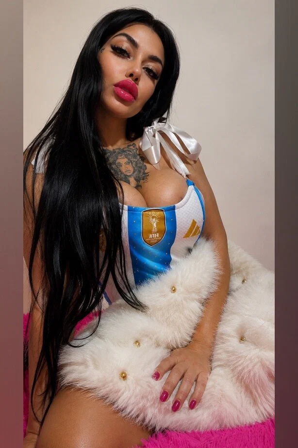 Maia Analia's avatar