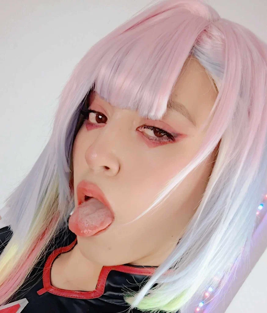 Kat Noir 🍒 PETITE BODY's avatar