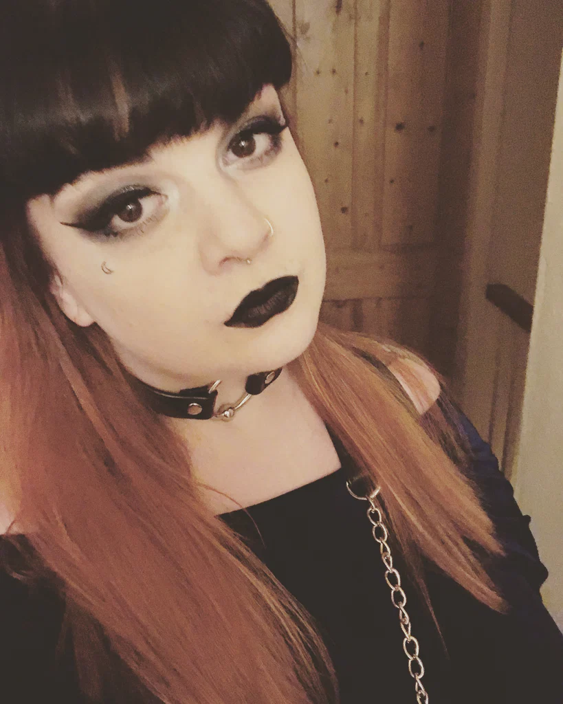 Carrie Darling's avatar