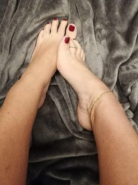 Sexy Mature Feet's avatar