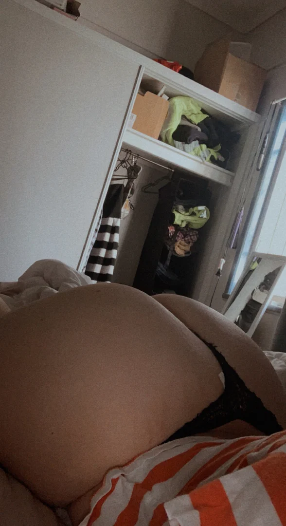 Chels.c profile banner