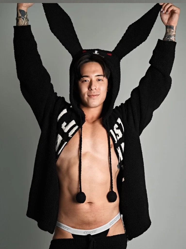 Titus Low's avatar