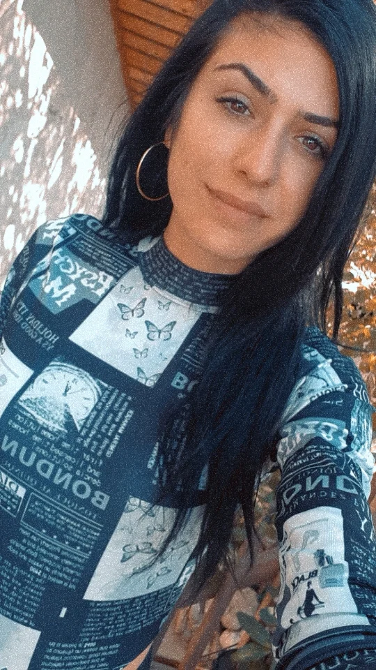Madalina's avatar