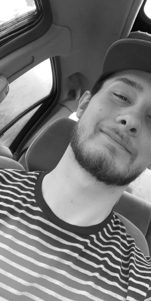 PaymeaTon 🌞's avatar