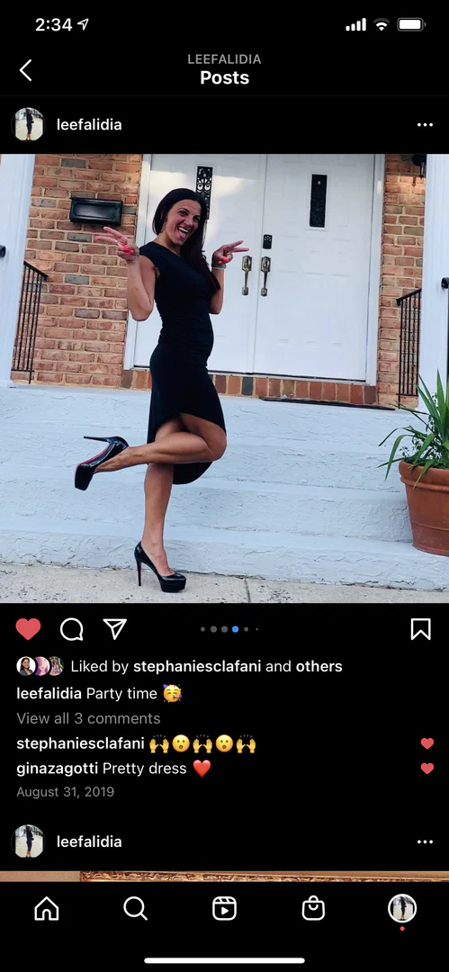 Red in heels profile banner