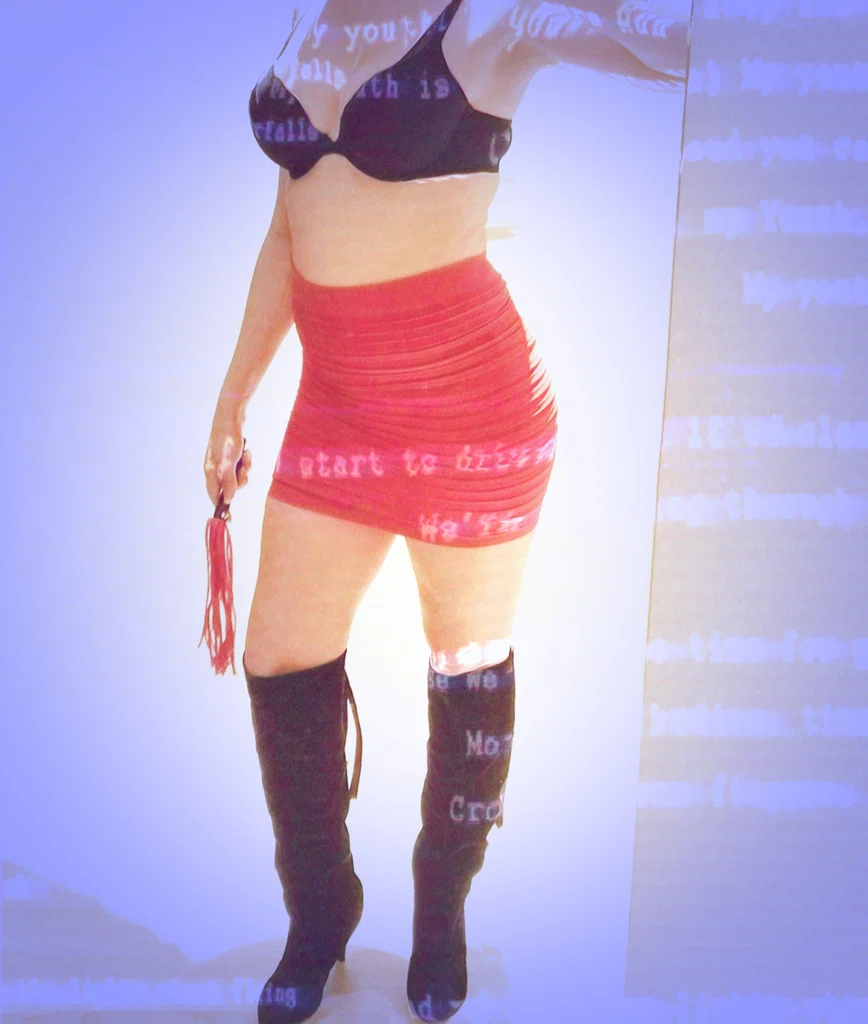 DominatrixQueen 666 ⛓️'s avatar