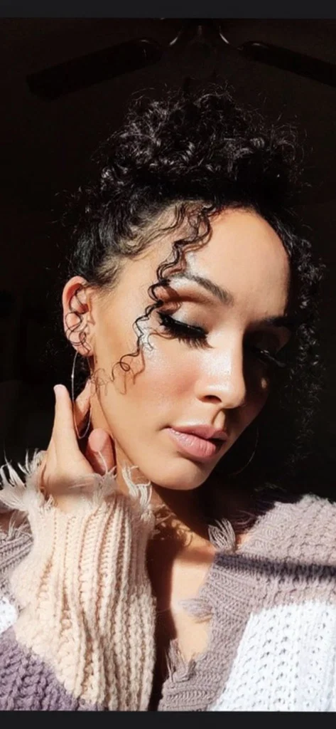Jazmyn's avatar