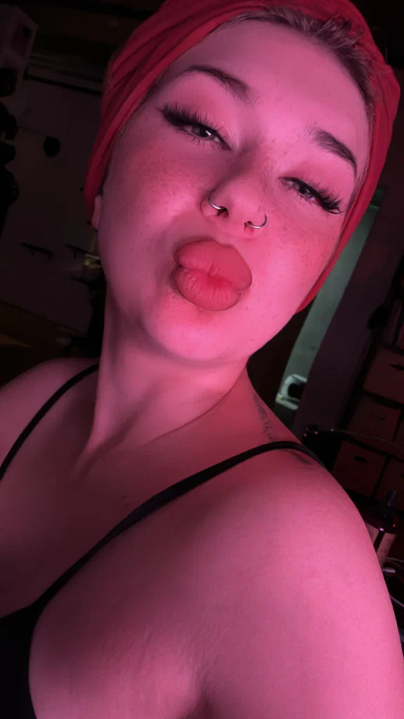 Christina's avatar