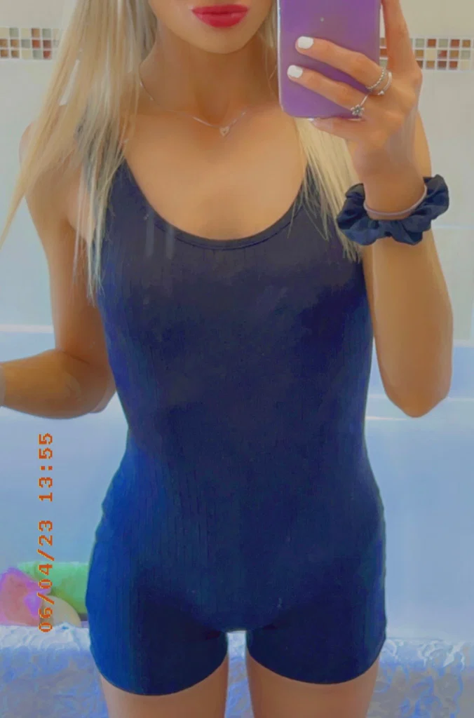Petite Little Blonde's avatar