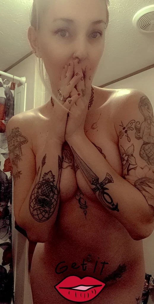 Scarlet Sixx's avatar