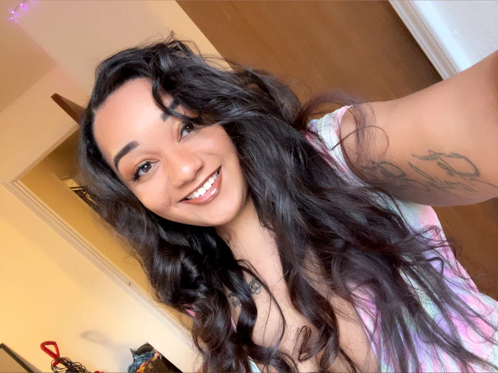 LadyNay FREE's avatar