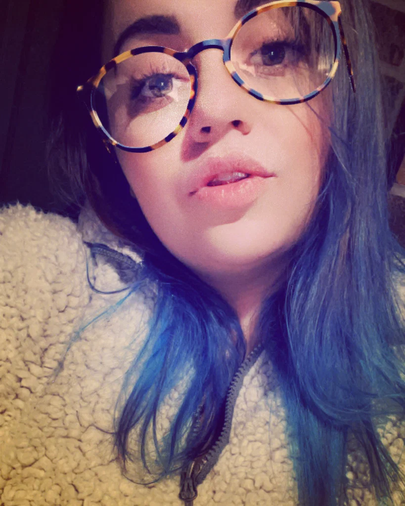 Victoria Hunter's avatar