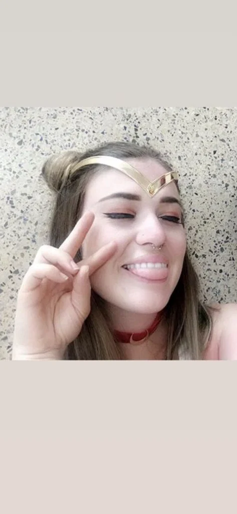 Tori's avatar