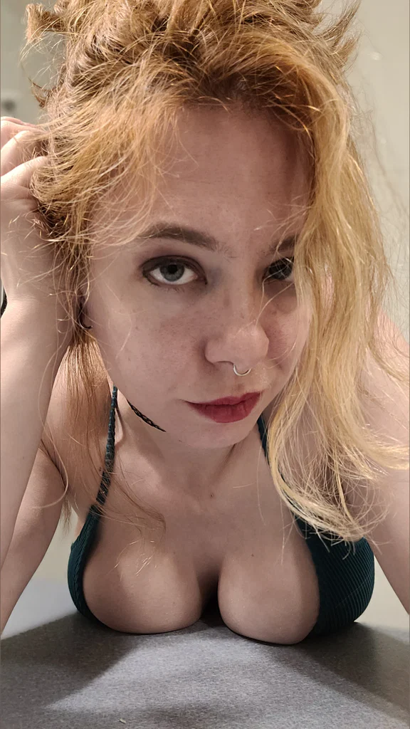 Darkpixykitten