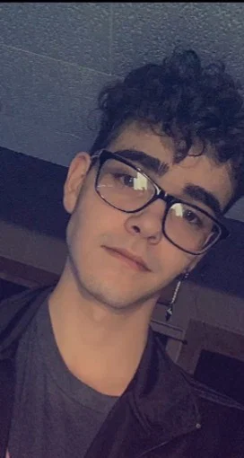 RayCastleOfficial's avatar