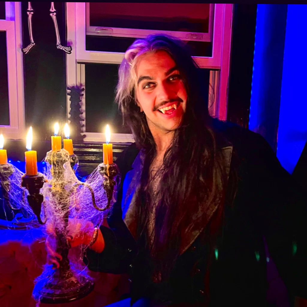 Vinny🎃👻⚰️'s avatar