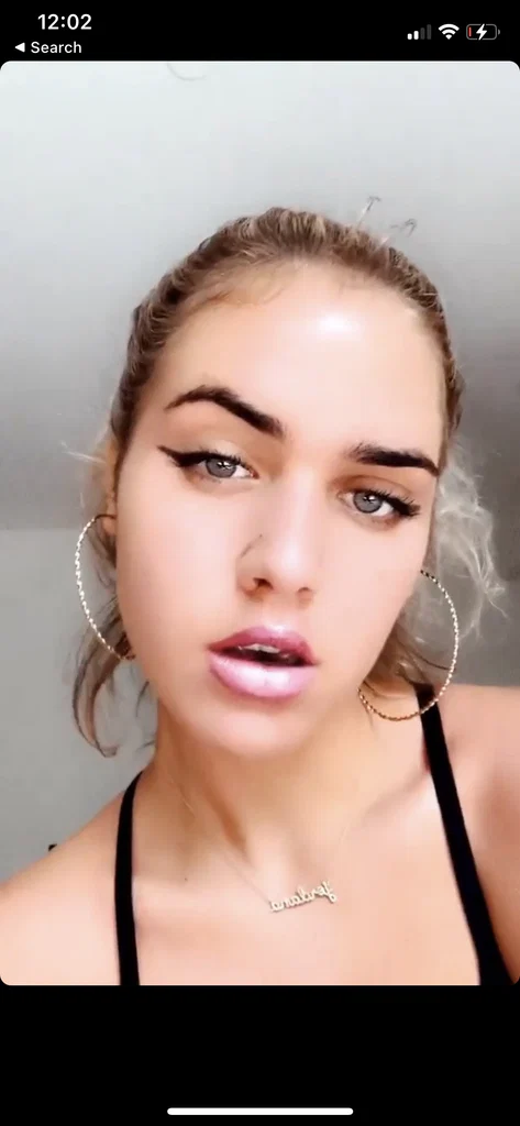 Jordana's avatar