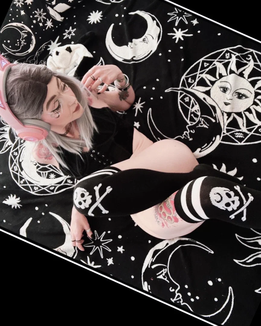 Kitty.Rose profile banner