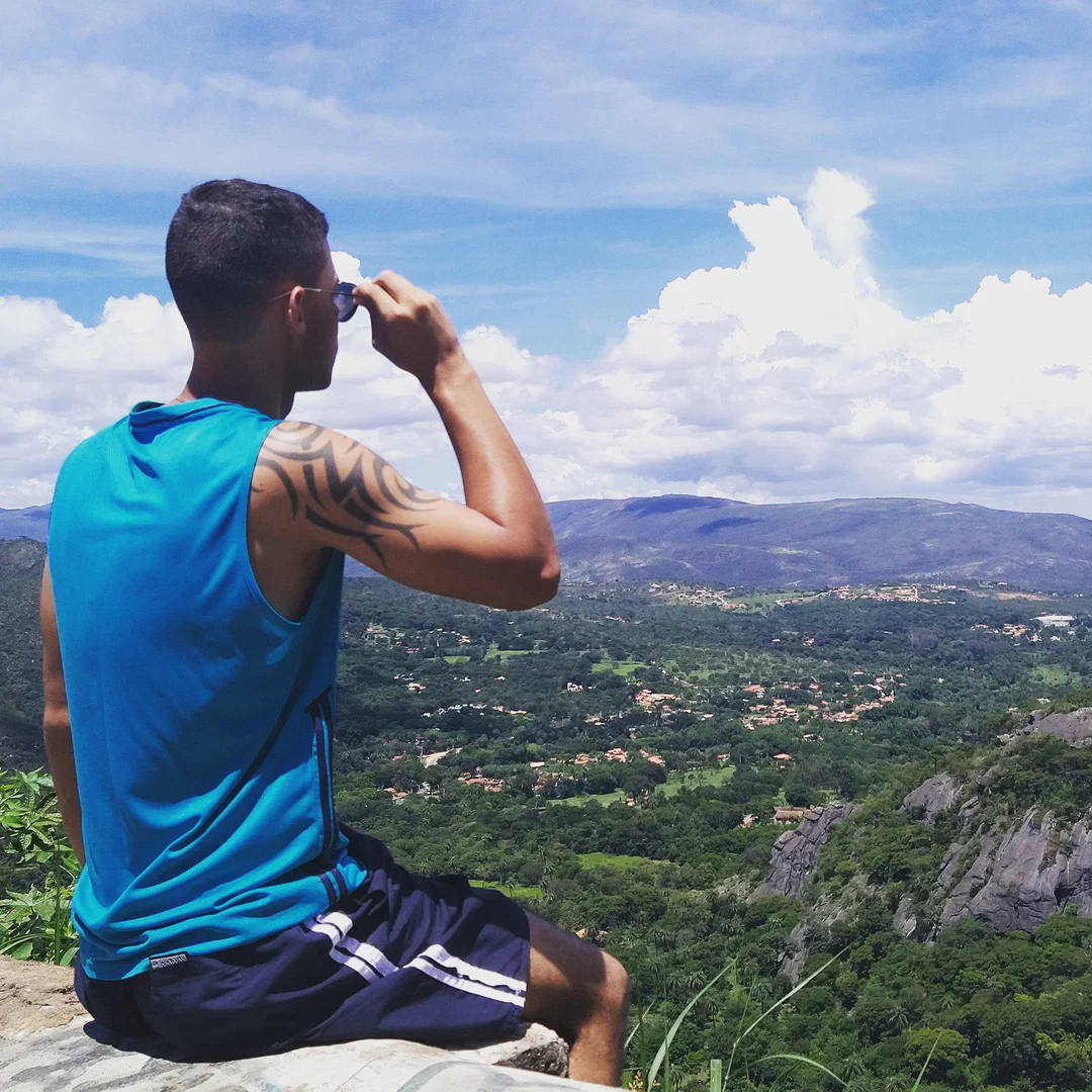 Leonardo Marques profile banner