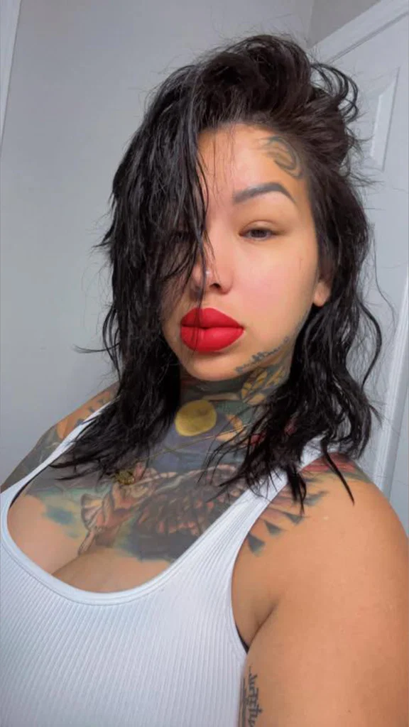 Ariella XXX's avatar