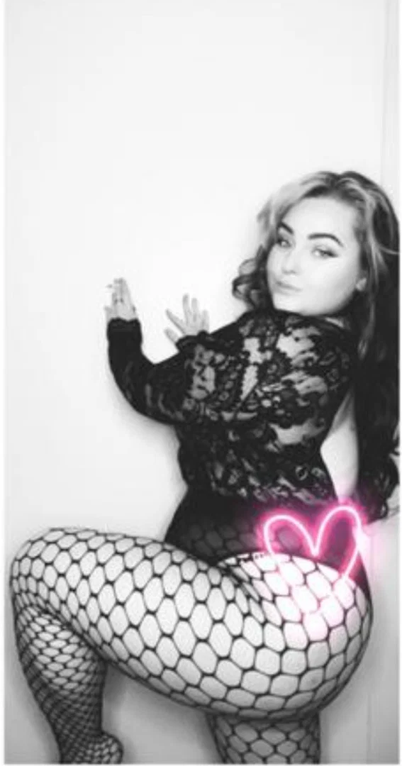 Marilyn profile banner