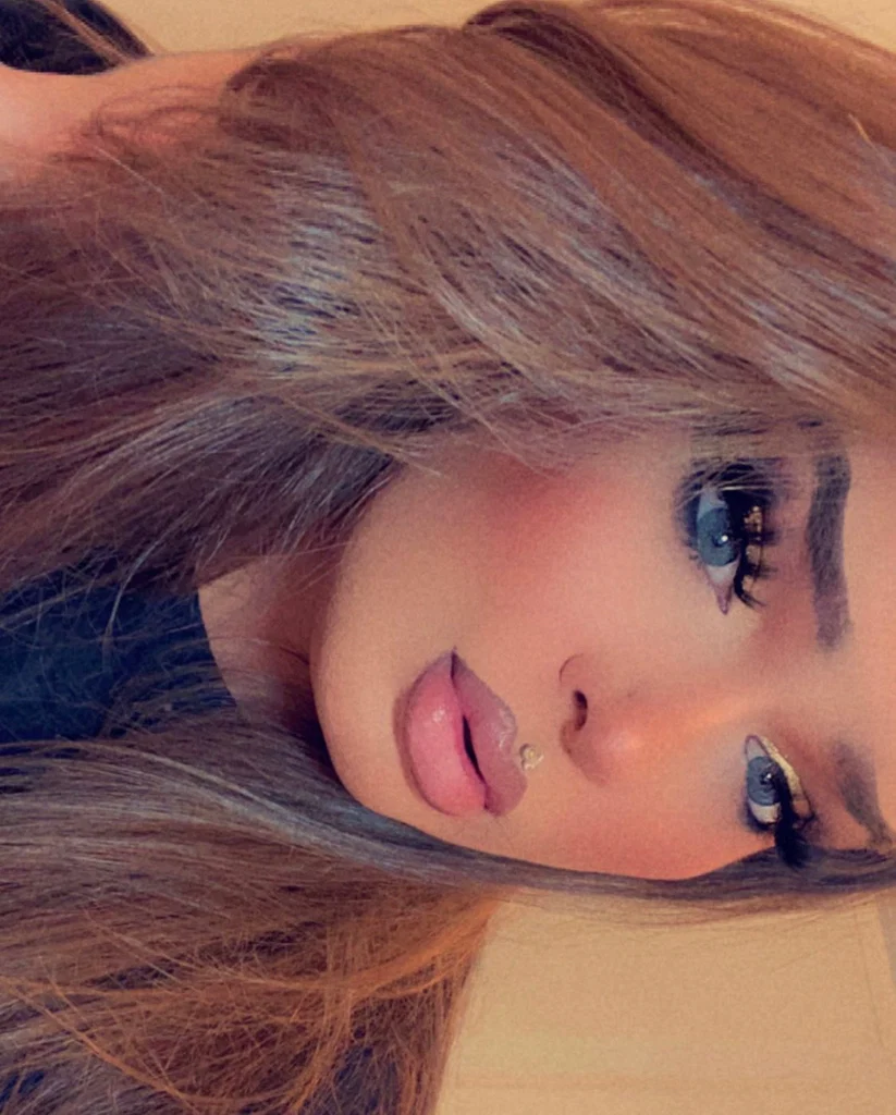 FreakyQueen's avatar