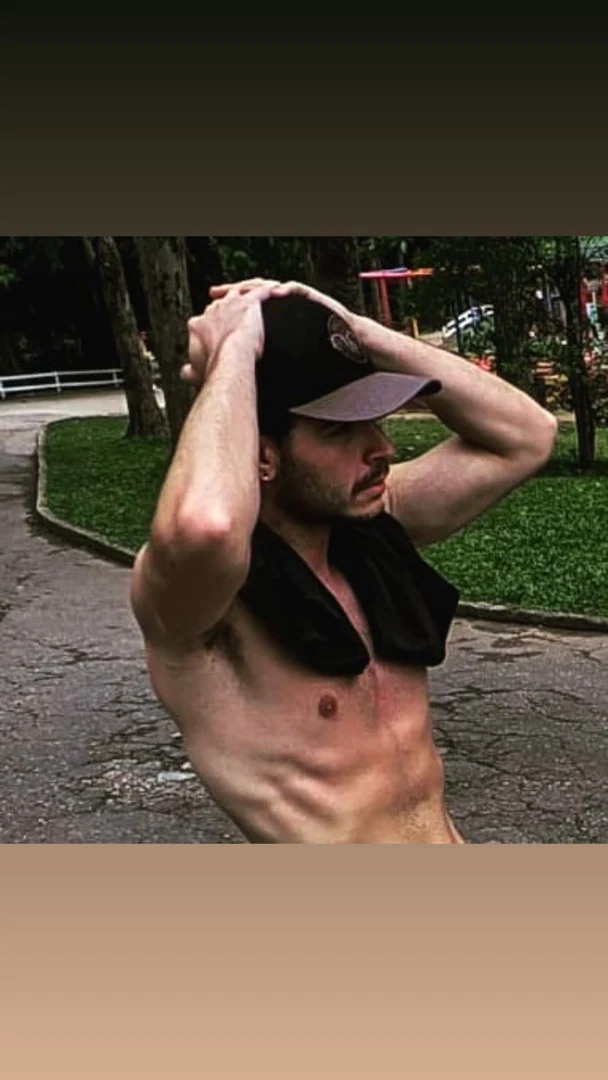F. Mendes profile banner