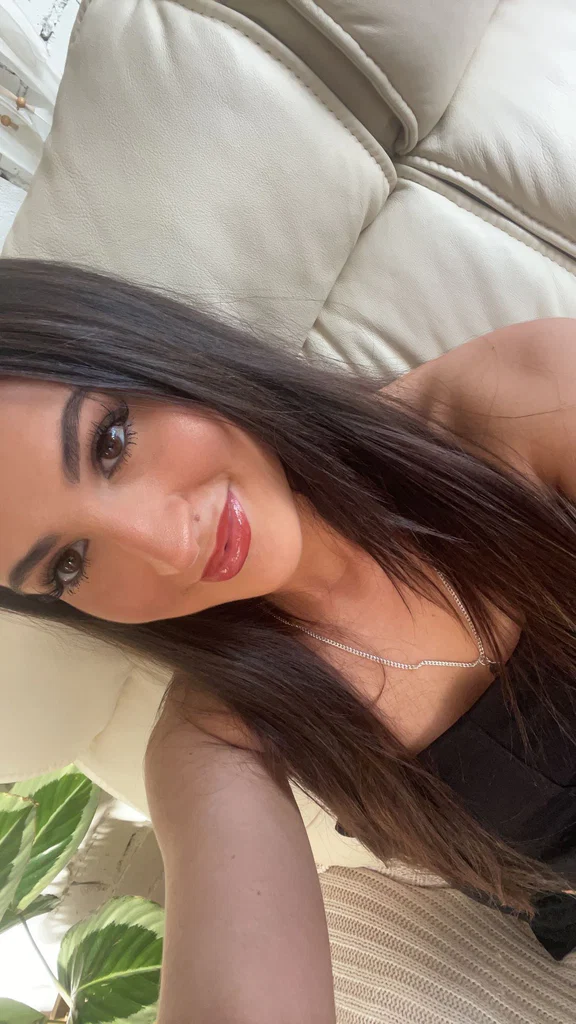 Mia's avatar
